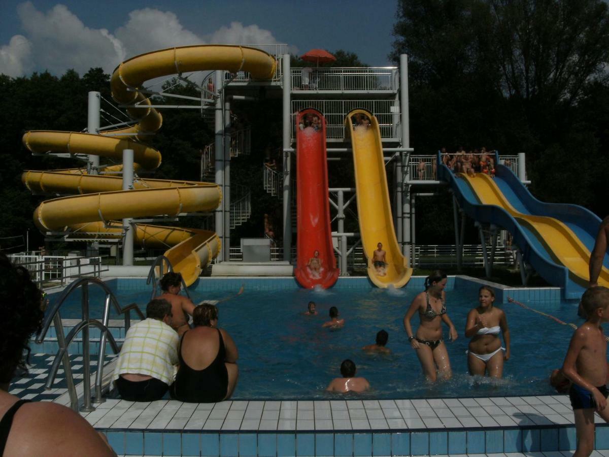 98 Petofi Utca Villa Balatonmagyarod Екстериор снимка